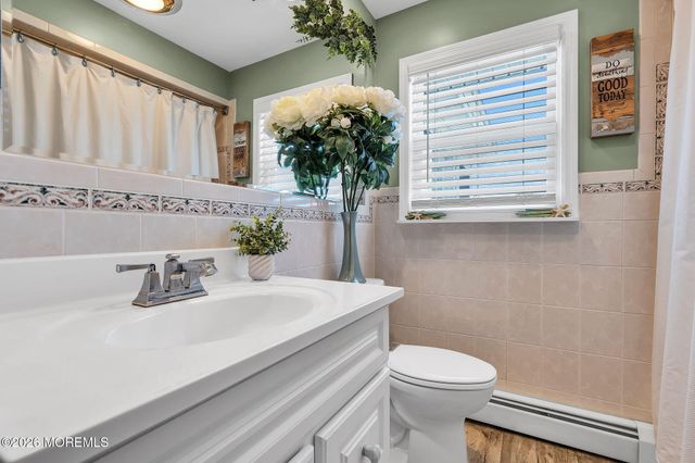 115 Hatteras Road, Barnegat, NJ 08005