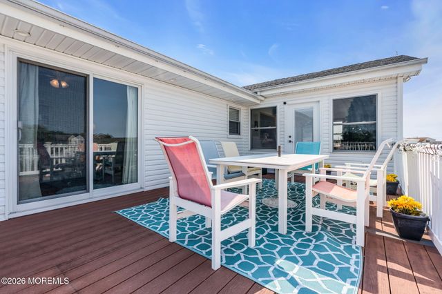 115 Hatteras Road, Barnegat, NJ 08005