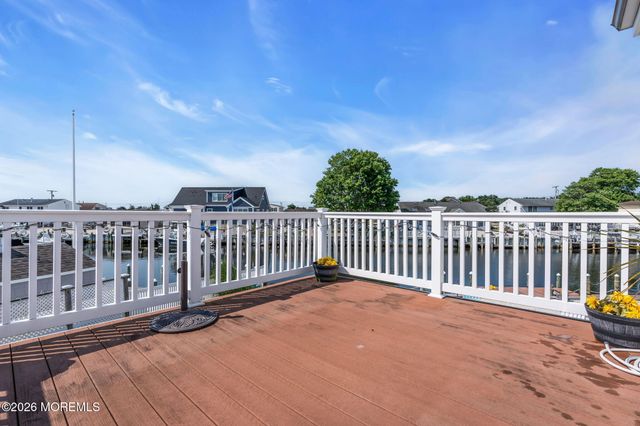 115 Hatteras Road, Barnegat, NJ 08005