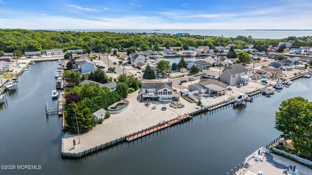 115 Hatteras Road, Barnegat, NJ 08005
