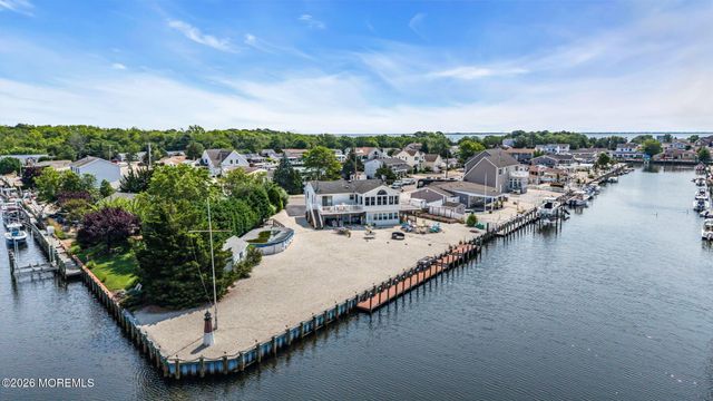 115 Hatteras Road, Barnegat, NJ 08005