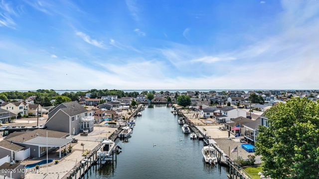 115 Hatteras Road, Barnegat, NJ 08005