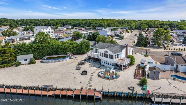 115 Hatteras Road, Barnegat, NJ 08005