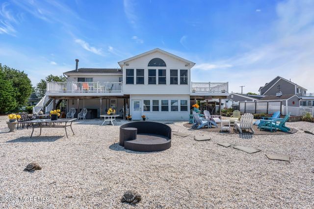 115 Hatteras Road, Barnegat, NJ 08005