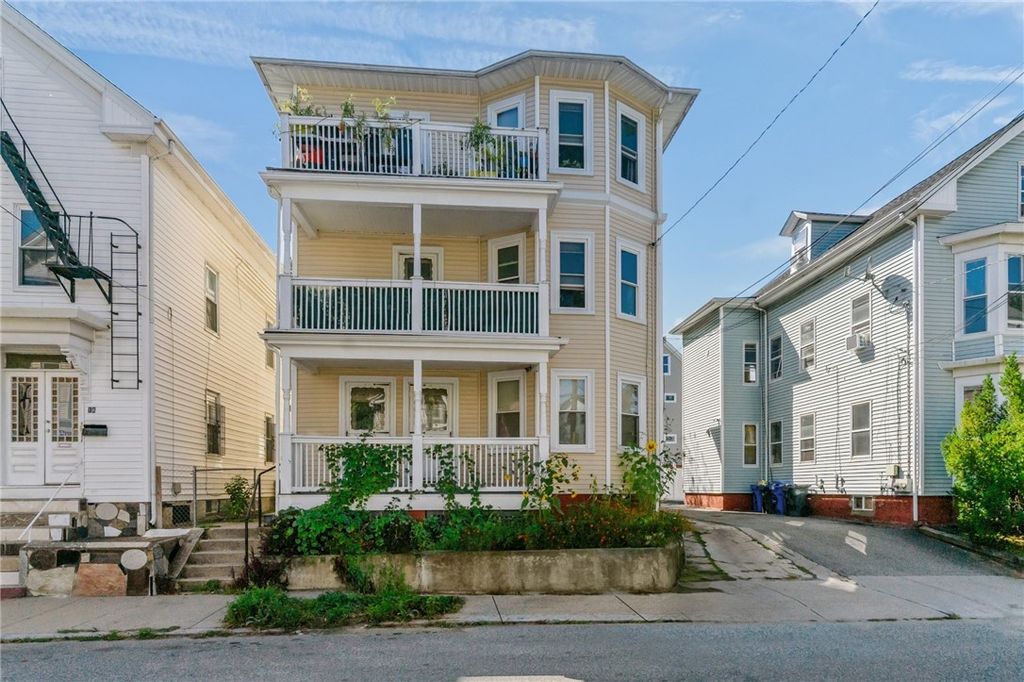 16 Ruggles Street, Providence, RI 02908