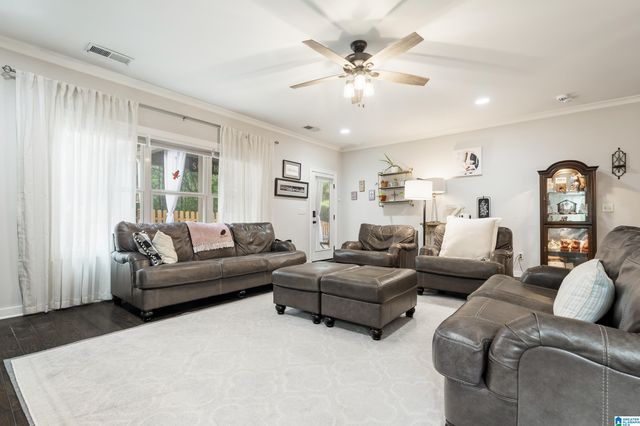 160 LAKE CHELSEA DRIVE, Chelsea, AL 35043