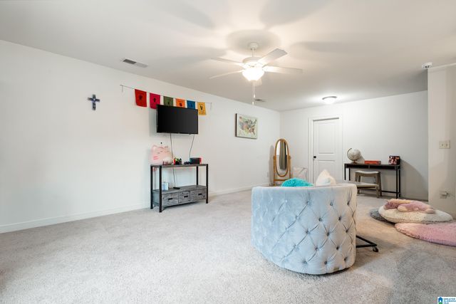 160 LAKE CHELSEA DRIVE, Chelsea, AL 35043