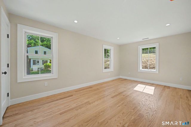 244 Minivale Road, Stamford, CT 06907