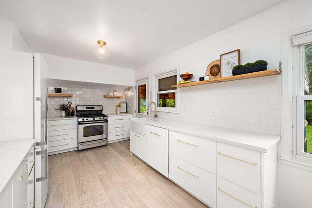 3987 Colorado Avenue S, Saint Louis Park, MN 55416
