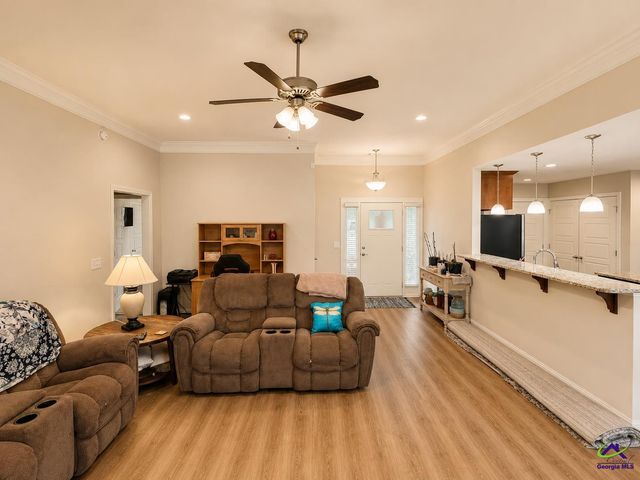 100 McEwen Court, Perry, GA 31069