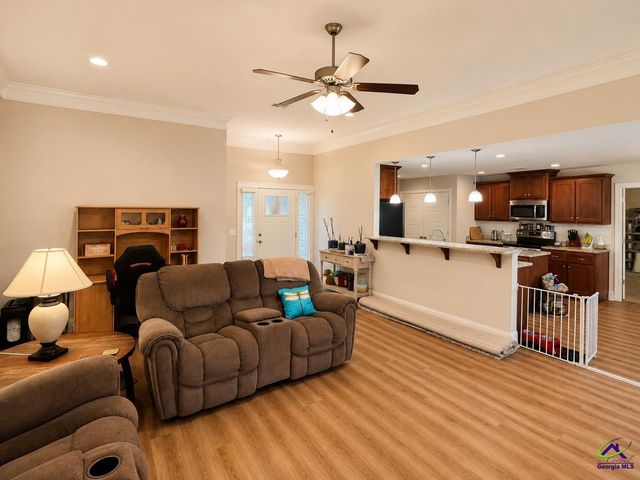 100 McEwen Court, Perry, GA 31069