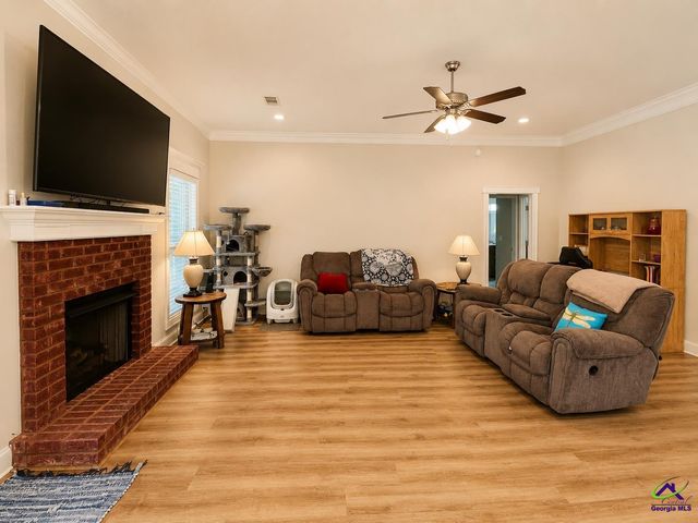 100 McEwen Court, Perry, GA 31069