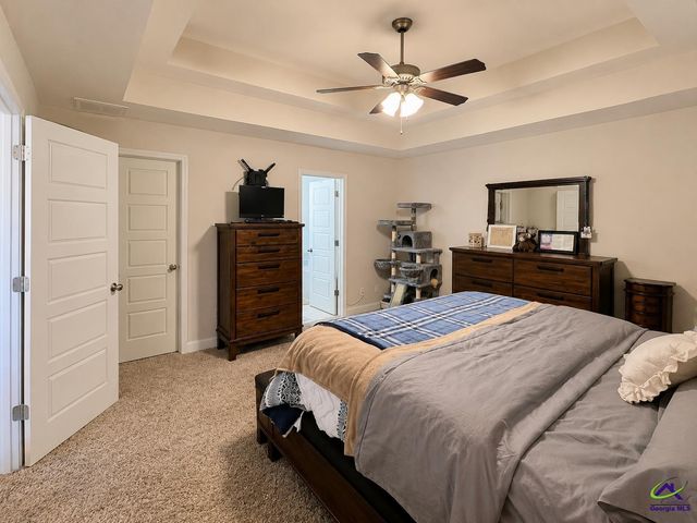 100 McEwen Court, Perry, GA 31069