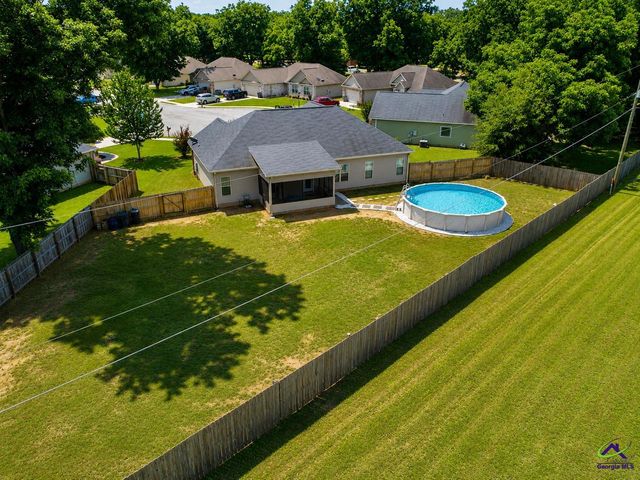 100 McEwen Court, Perry, GA 31069