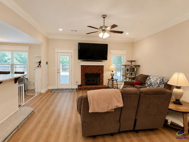 100 McEwen Court, Perry, GA 31069