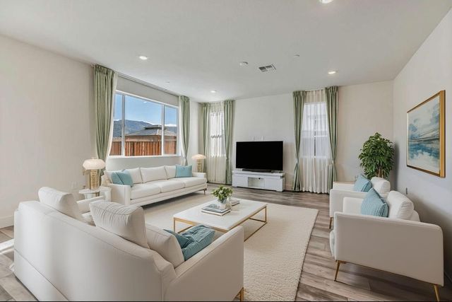 2520 Pasture Street, Gilroy, CA 95020