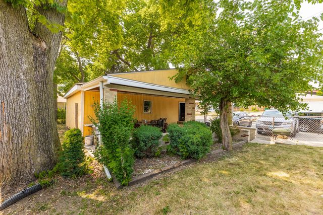 715 Water Street, Joliet, IL 60436