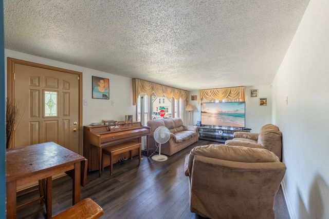 715 Water Street, Joliet, IL 60436