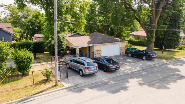 715 Water Street, Joliet, IL 60436