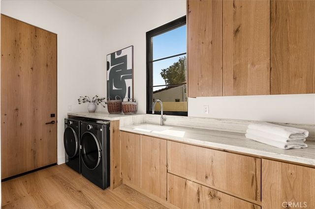 12247 Addison, Valley Village, CA 91607