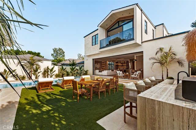 12247 Addison, Valley Village, CA 91607