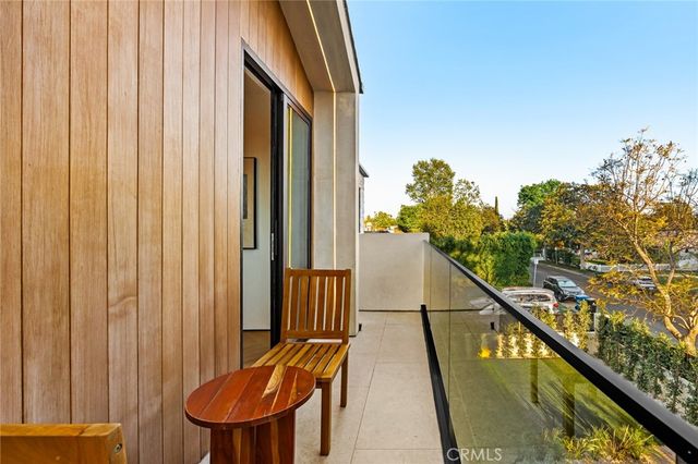 12247 Addison, Valley Village, CA 91607