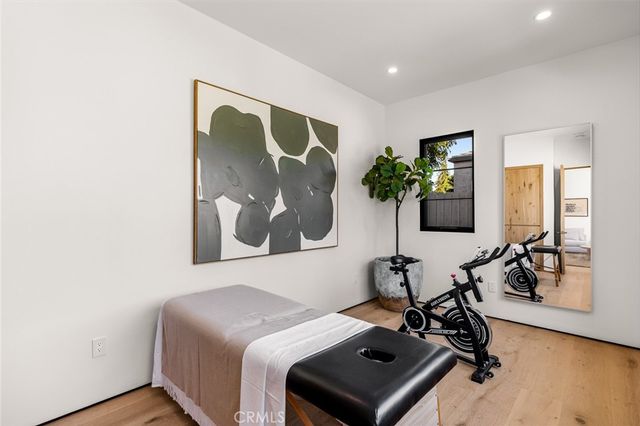 12247 Addison, Valley Village, CA 91607