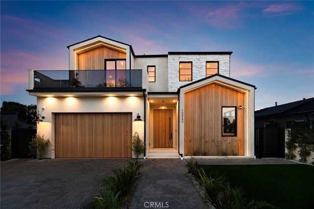 12247 Addison, Valley Village, CA 91607