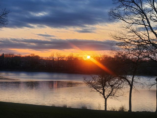 640 Old Barn Road C, Lake Barrington, IL 60010