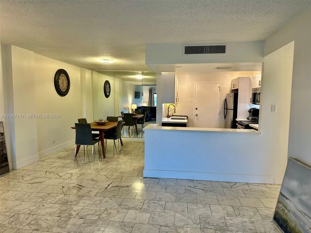 800 NE 195th Street 314, Miami, FL 33179
