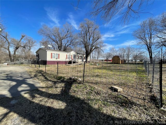 25203 E 111th Street S, Broken Arrow, OK 74014