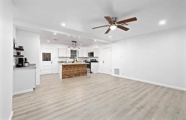 1115 Phillips Drive, Brownwood, TX 76801