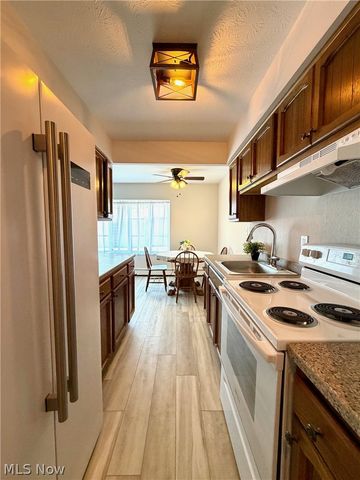 31622 N Marginal Drive B-105, Willowick, OH 44095
