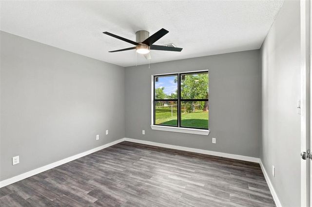 1016 Ann St Street, Westlake, LA 70669