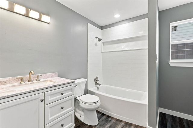 1016 Ann St Street, Westlake, LA 70669