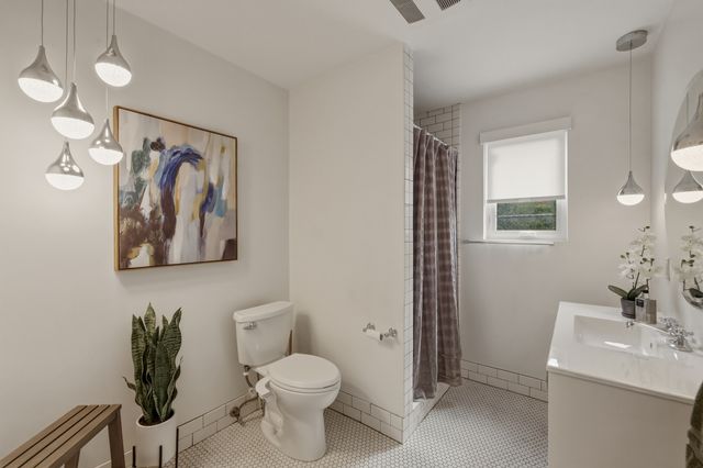 2320 Chart Drive, Dallas, TX 75228