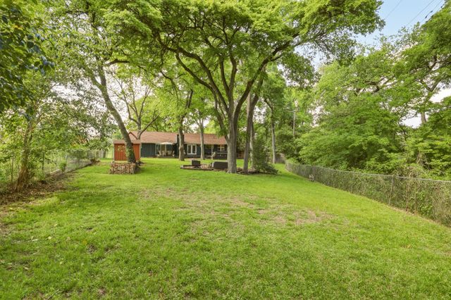 2320 Chart Drive, Dallas, TX 75228