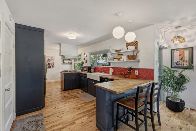 2320 Chart Drive, Dallas, TX 75228