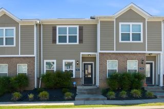 351 David Bolin Dr, La Vergne, TN 37086