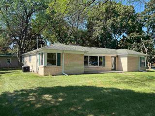 1807 Hemmeter Road, Saginaw, MI 48638