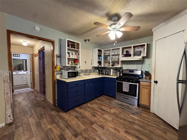 126 & 120 Horseshoe DR, Bastrop, TX 78602