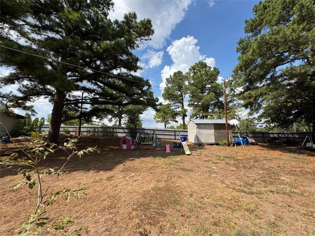 126 & 120 Horseshoe DR, Bastrop, TX 78602