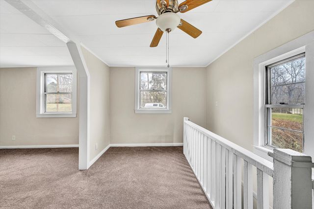 1669 ROUNDABOUT RD, Martinsville, VA 24112