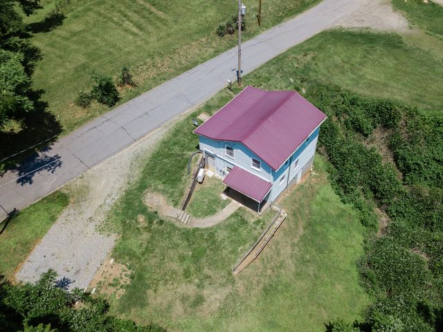 1669 ROUNDABOUT RD, Martinsville, VA 24112