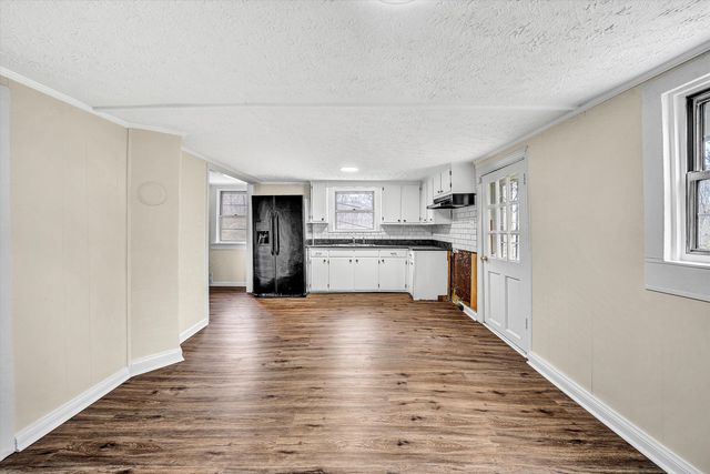 1669 ROUNDABOUT RD, Martinsville, VA 24112