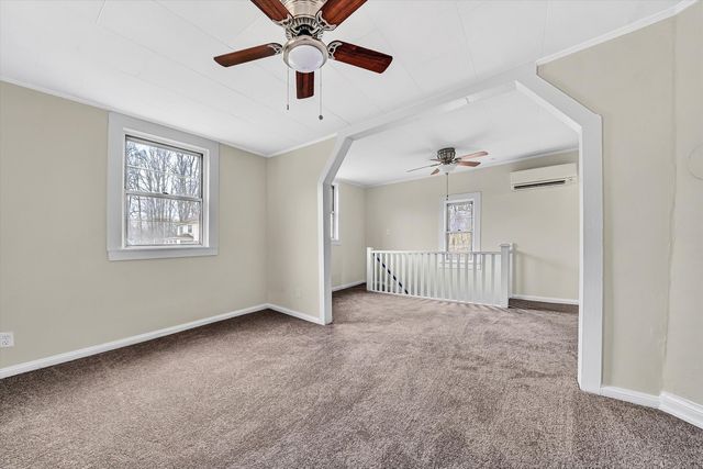 1669 ROUNDABOUT RD, Martinsville, VA 24112