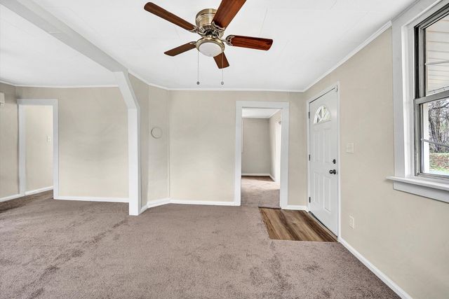 1669 ROUNDABOUT RD, Martinsville, VA 24112