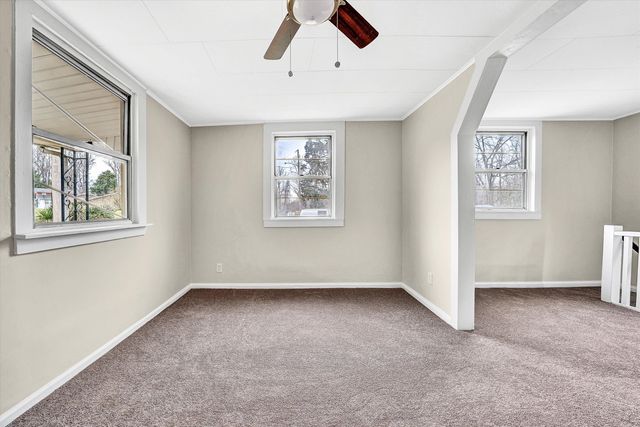 1669 ROUNDABOUT RD, Martinsville, VA 24112