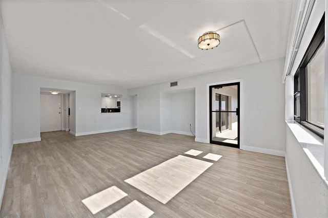 4141 BAYSHORE BOULEVARD 1702, Tampa, FL 33611