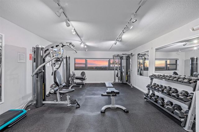 4141 BAYSHORE BOULEVARD 1702, Tampa, FL 33611